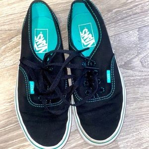 Size 7 black and Teal VANS